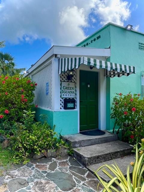 The Green Iguana Hotel Inn in Virgin Islands (U.S.)