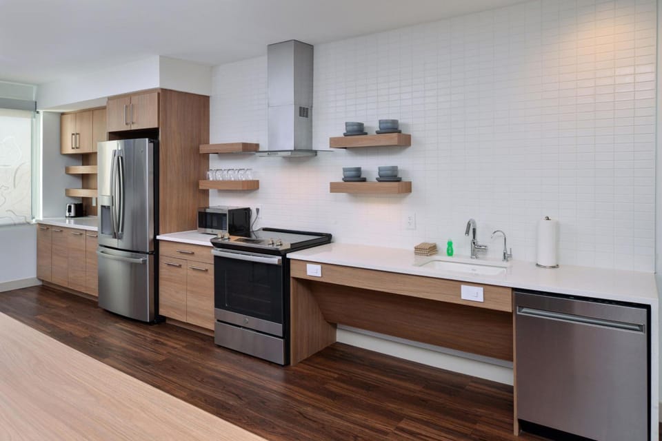 Element by Marriott North Kansas City Hotel in North Kansas City