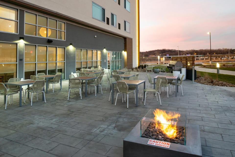 Element by Marriott North Kansas City Hotel in North Kansas City
