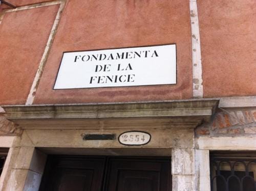 B&B Al Teatro with canal view Hotel in San Marco