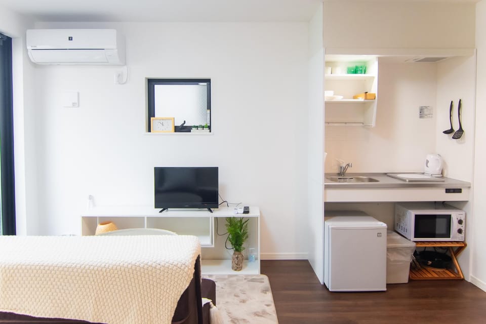 Amenity (Guest room)
