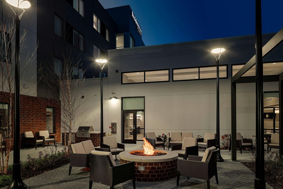 Residence Inn by Marriott Columbus Airport Hotel in Gahanna