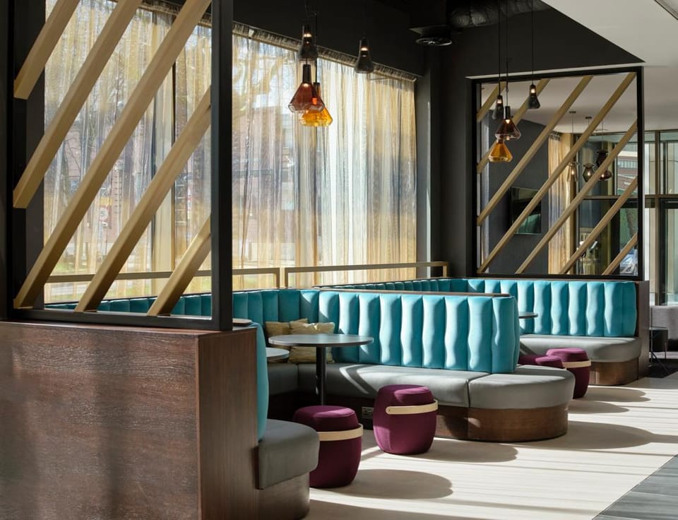 Bar/lounge