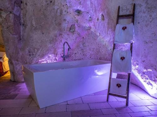 ENOTRIO Barisano Hotel in Matera