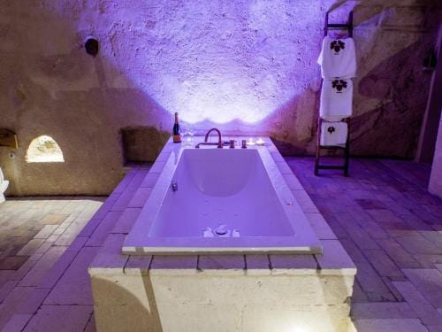 ENOTRIO Barisano Hotel in Matera