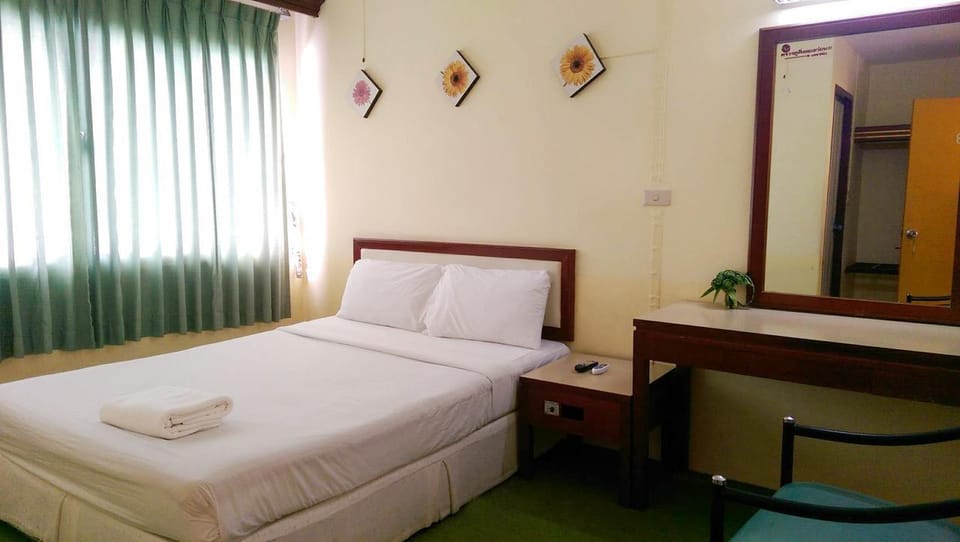 Wattana Trang Hotel Hotel in Thailand