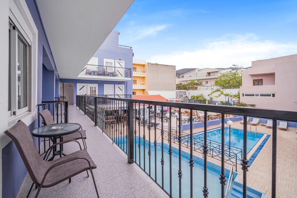 Happy Days Apartment hotel in Malia, Crete