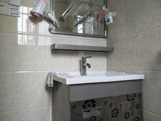 Heping Hostel Hotel in China