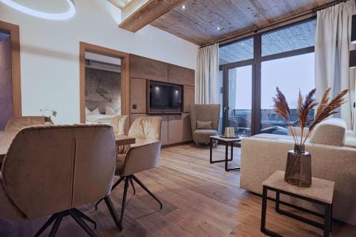 Hotel & Appartements Heigenhauser Hotel in Salzburgerland