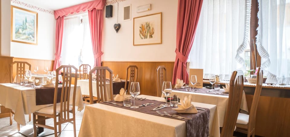 Hotel Irma Hotel in Trentino-South Tyrol