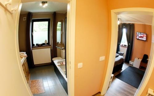 B&B Au Coq en Pate Hotel in Wallonia, Belgium
