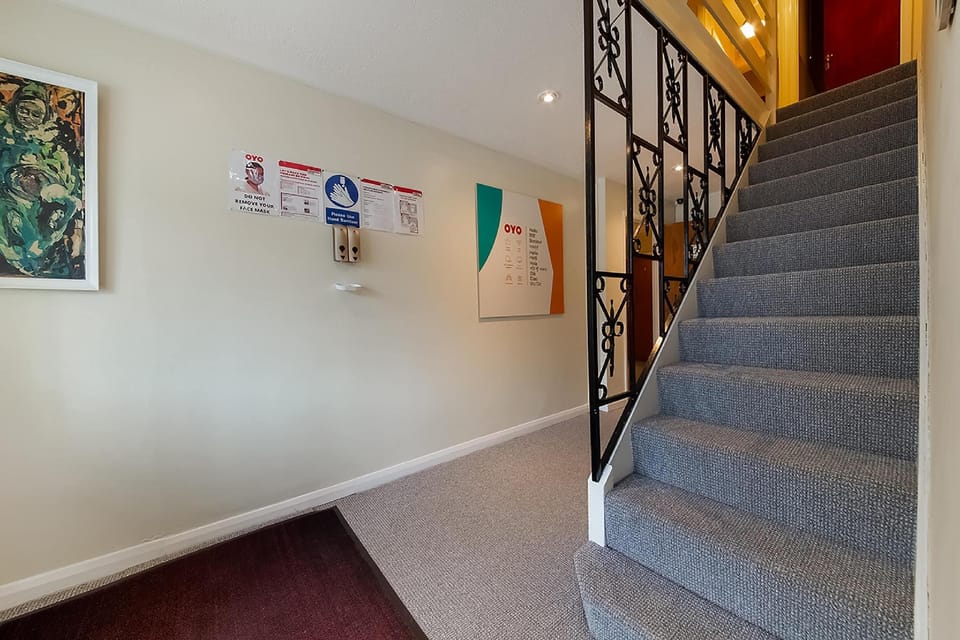 OYO Honeycroft Lodge, Uxbridge Hotel in Uxbridge
