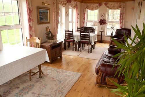 Atlantic View B&B Hotel in County Clare