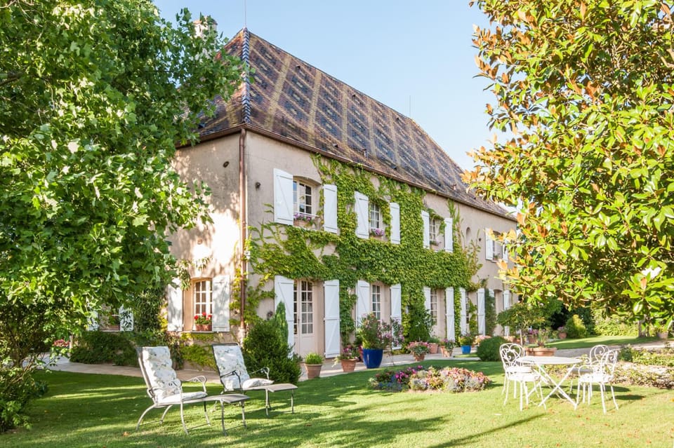Le Petit Manoir des Bruyeres Hotel in Bourgogne-Franche-Comté