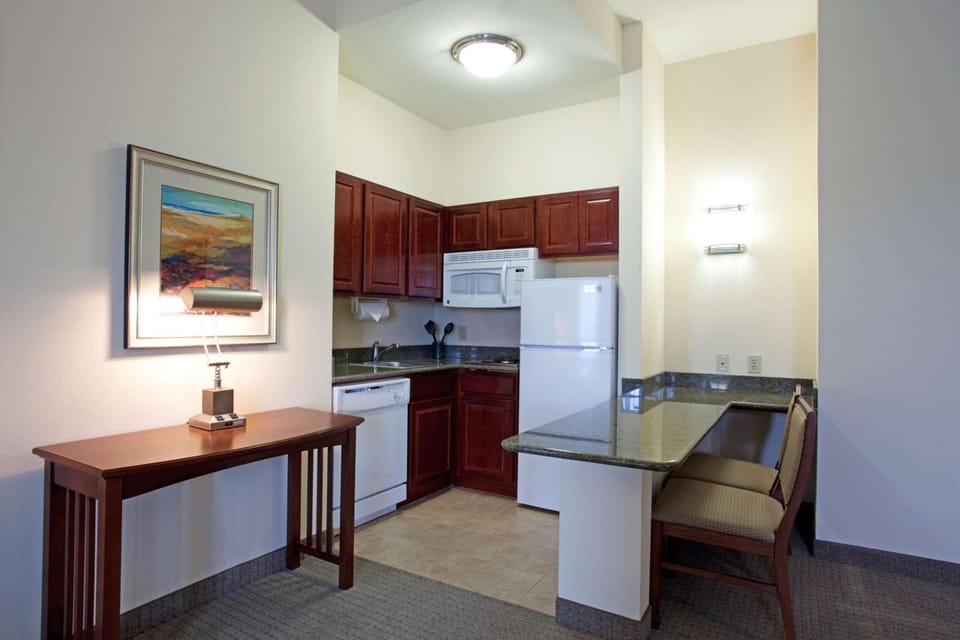Sonesta ES Suites Baton Rouge University at Southgate Hotel in Baton Rouge