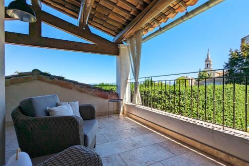 Le Clos Du Buis Hotel in Bonnieux