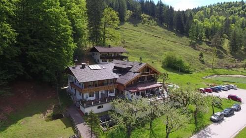 Gasthaus - Pension - Cafe Dorfl Hotel in Salzburgerland
