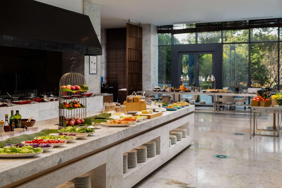 Doubletree by Hilton Shanghai Hongqiao Hotel in Shanghai