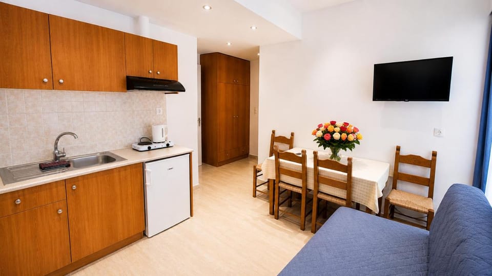 Oasis Apartments & Rooms Apartment hotel in Crete