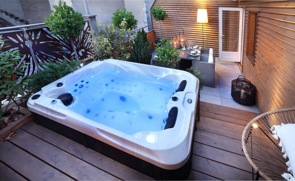 Petit Hotel Confidentiel Hotel in Chambery