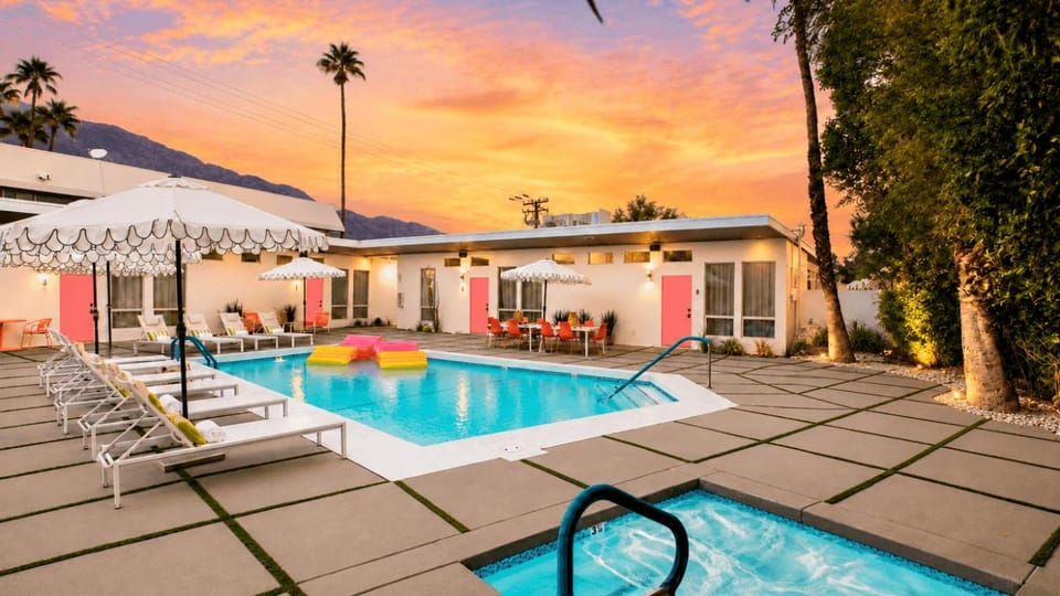 The Rosalie by AvantStay Hotel in Palm Springs