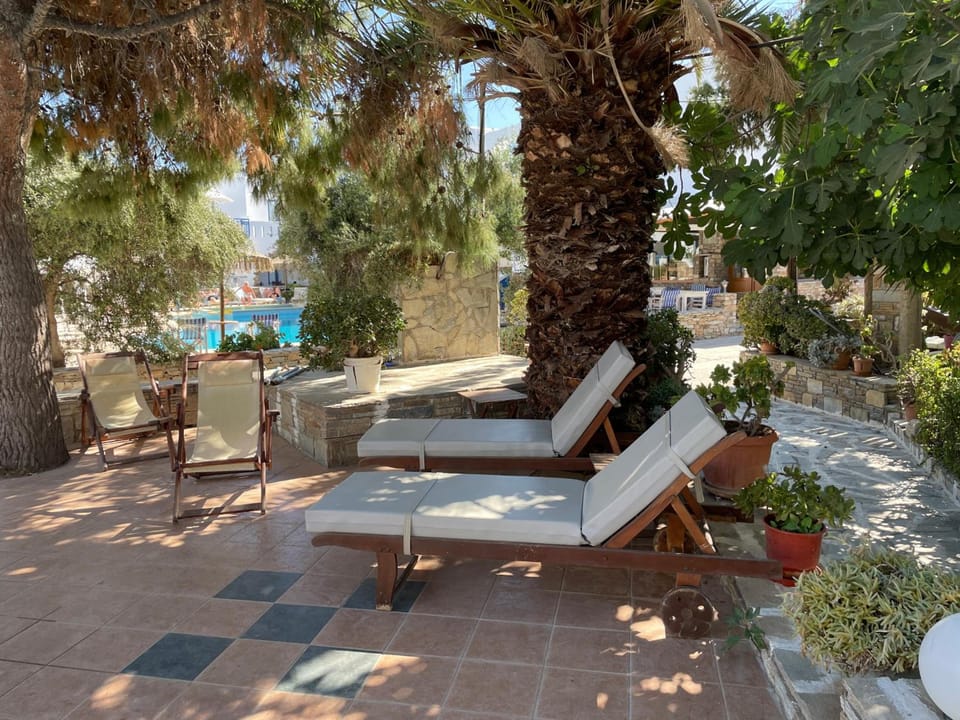 Ioanna Apartments Hotel in Agios Prokopios