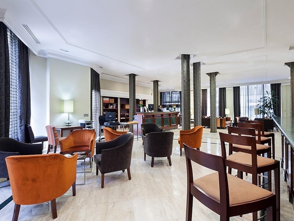 Bar/lounge