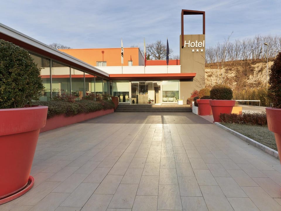 Hotel Cluentum Hotel in Marche