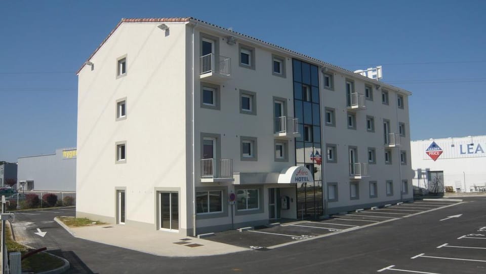 Hotel Arena Montpellier Hotel in Saint-Jean-de-Védas