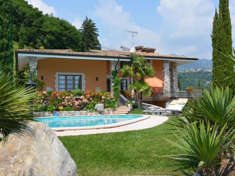 Residence Terry Apartment hotel in Tignale