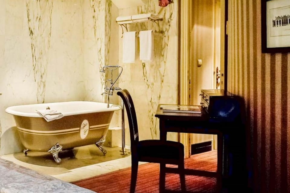 Hotel du Romancier Hotel in Paris