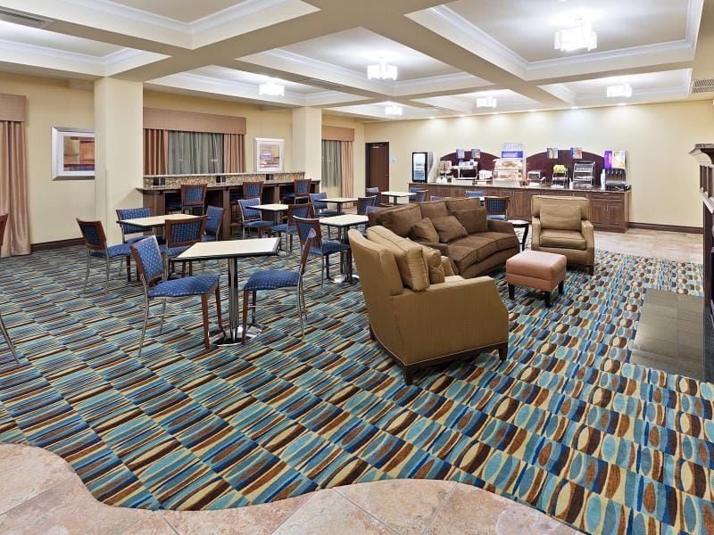 Holiday Inn Express Hotel & Suites Wolfforth By IHG Hotel in Wolfforth