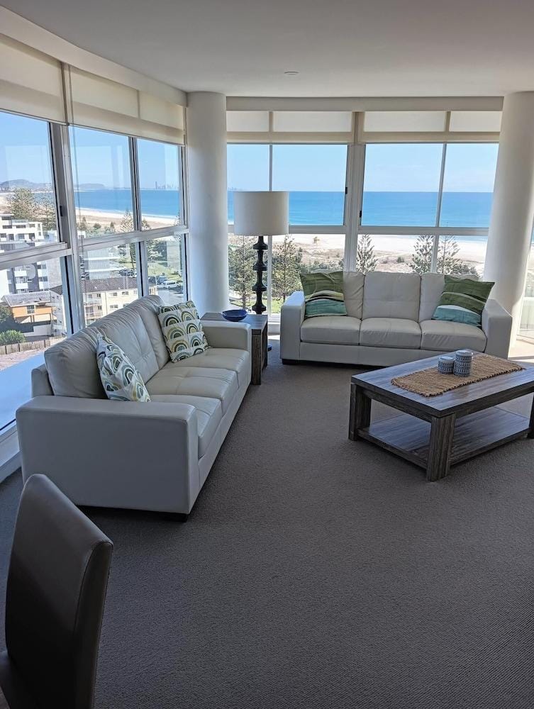 Kirra Surf Apartments Apartment hotel in Bilinga