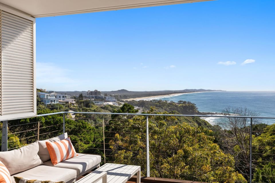 The Point Coolum Hotel Apartment hotel in Coolum Beach
