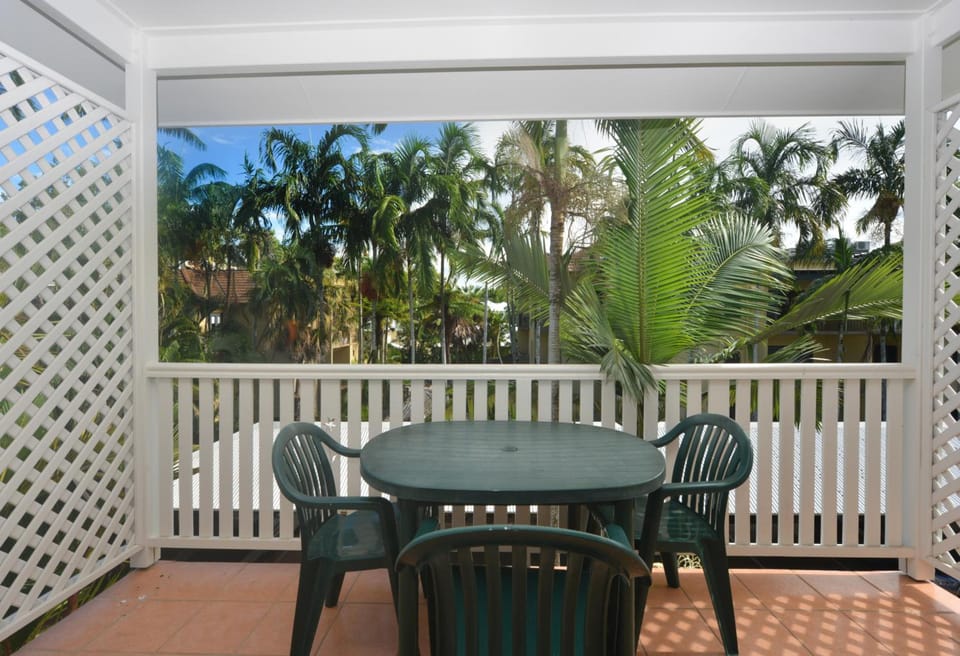 Seascape Holidays - Coral Apartments Apartment hotel in Port Douglas