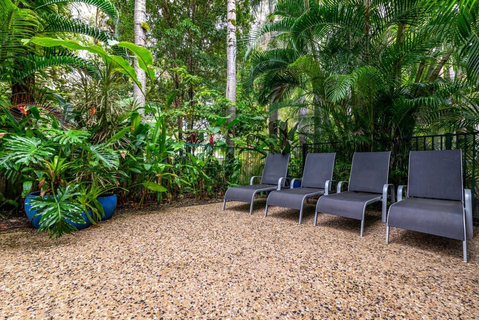 Seascape Holidays - Coral Apartments Apartment hotel in Port Douglas