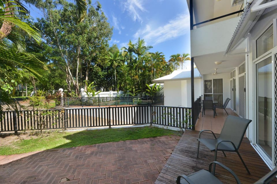 Seascape Holidays - Tropic Sands Apartment hotel in Port Douglas