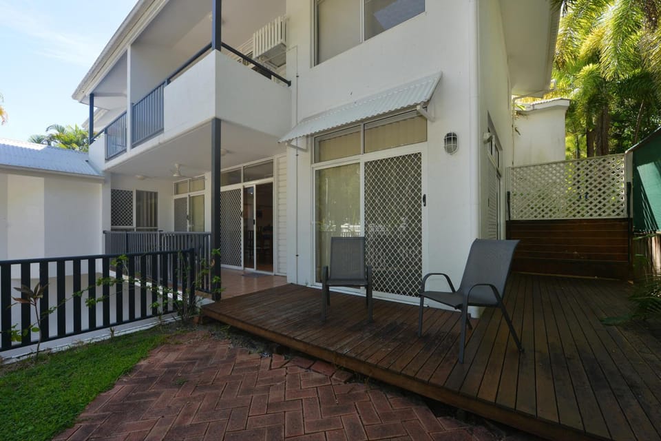 Seascape Holidays - Tropic Sands Apartment hotel in Port Douglas