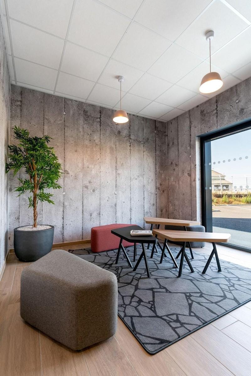 B&B HOTEL Poitiers Aeroport Hotel in Poitiers