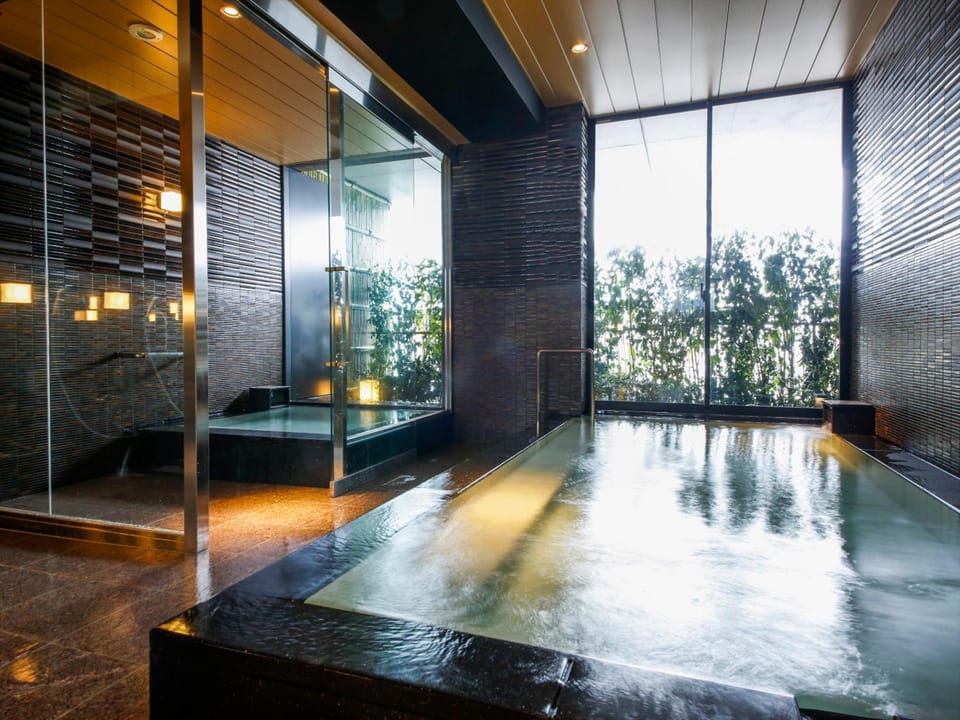 Open air bath