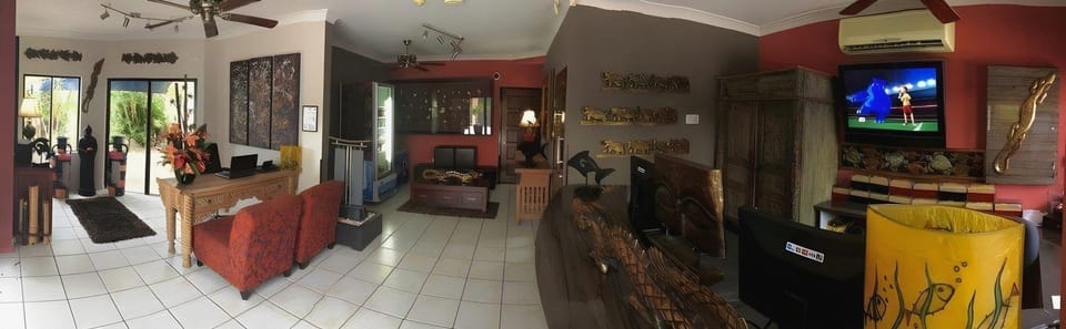Bohemia Resort Cairns Hostel in Cairns