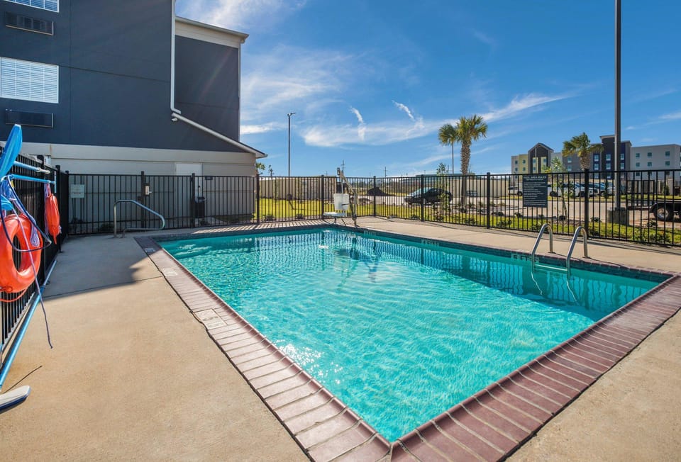Candlewood Suites Lake Charles-Sulphur By IHG Hotel in Sulphur