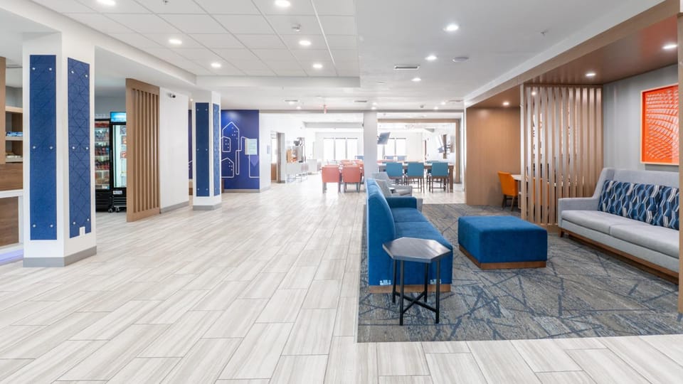 Holiday Inn Express Hotel & Suites Anderson By IHG Hotel in Anderson