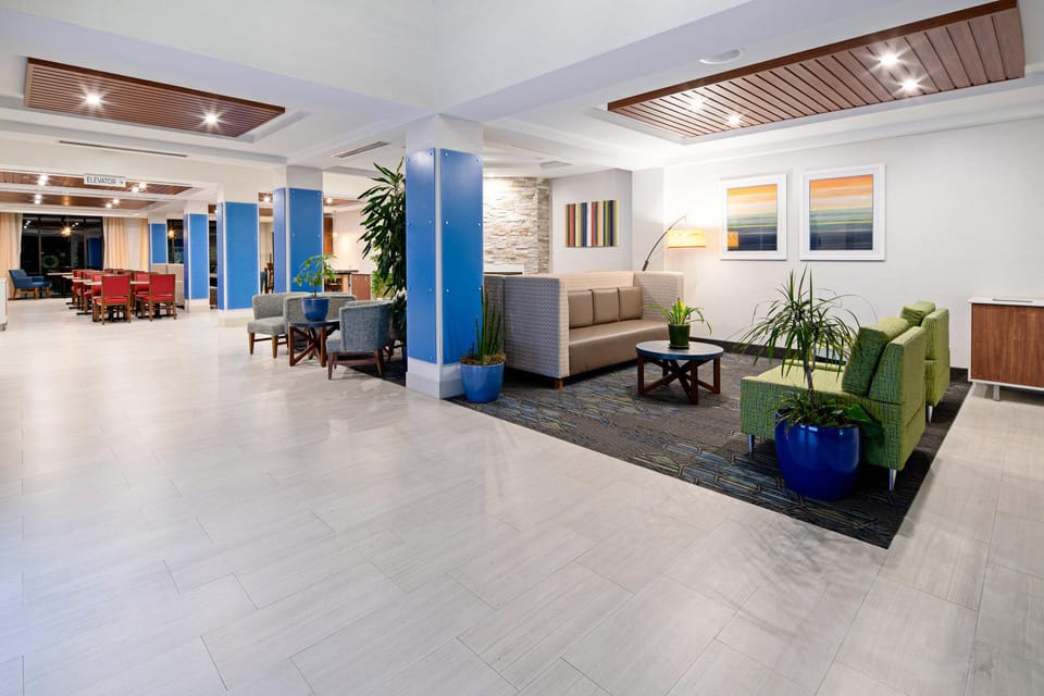 Holiday Inn Express Hotel & Suites Atascadero By IHG Hotel in Atascadero
