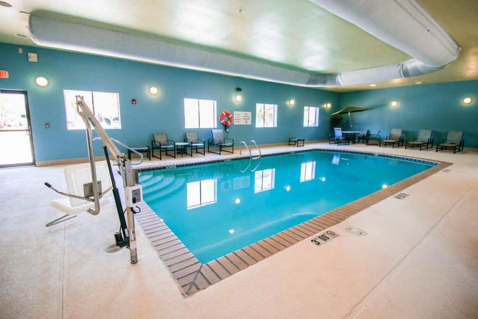 Holiday Inn Express Hotel & Suites Baton Rouge -Port Allen By IHG Hotel in Mississippi