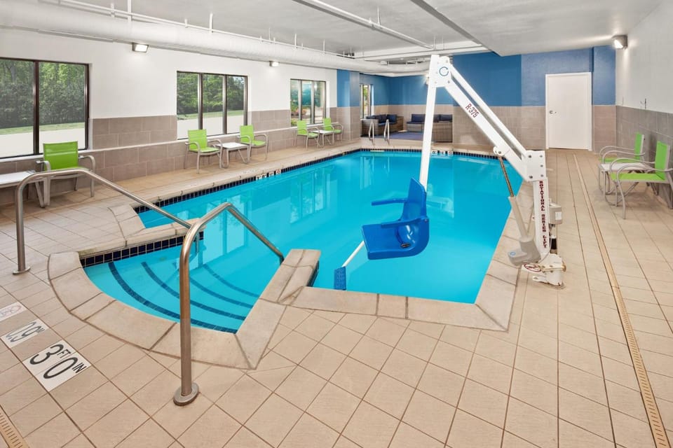 Holiday Inn Express & Suites Chicago West-O'Hare Arpt Area By IHG Hotel in Hillside