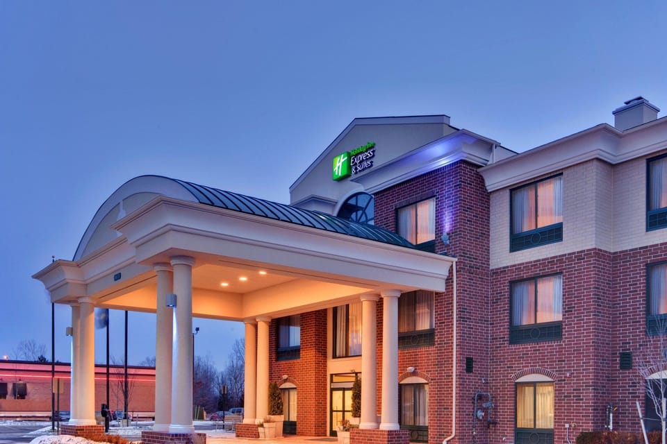 Holiday Inn Express Hotel & Suites - Novi By IHG Hotel in Novi