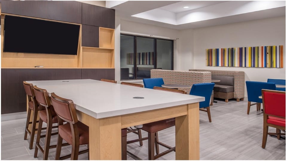 Holiday Inn Express Hotel & Suites La Place By IHG Hotel in LaPlace
