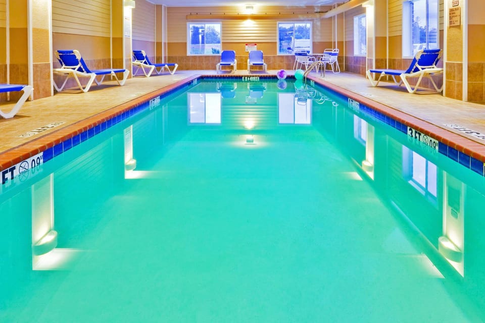 Holiday Inn Express Hotel & Suites-Magee By IHG Hotel in Mississippi