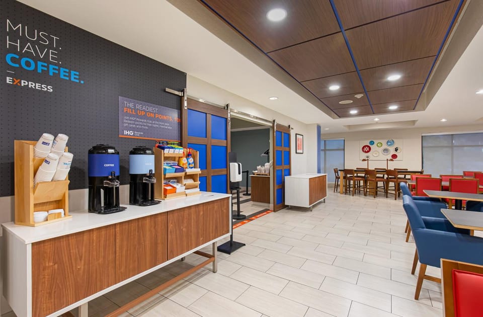 Holiday Inn Express Hotel & Suites Mount Juliet - Nashville Area By IHG Hotel in Mount Juliet
